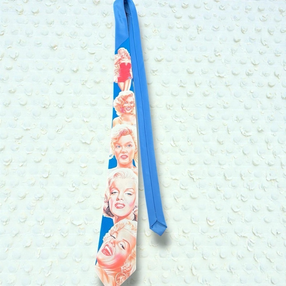 Vintage Marilyn Monroe Graphic Necktie | Retro Hollywood Icon Print Tie 1991